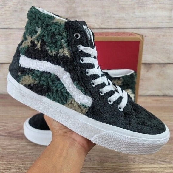 Vans Shoes - NEW Vans Sk8 Hi Sherpa Camo Sneakers Women's Size 8 Fluffy Casual Shoes